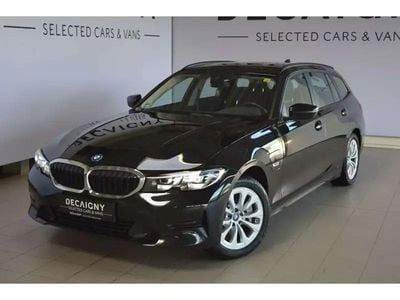 BMW 330e