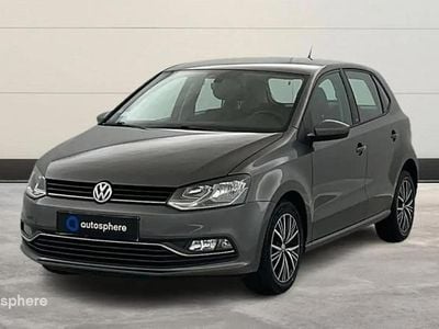 Gris Occasion 2017 VW Polo Berline | 14 499 € (Bon prix)