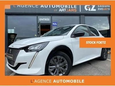 Peugeot e-208