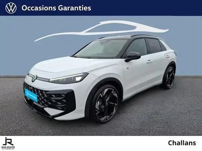 Blanc pur toit noir uni Nouvelle 2025 VW T-Roc SUV | 41 499 € (Prix juste)