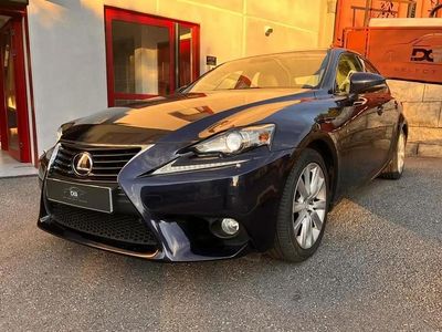 Bleu Occasion 2014 Lexus IS300h Berline | 19 500 €