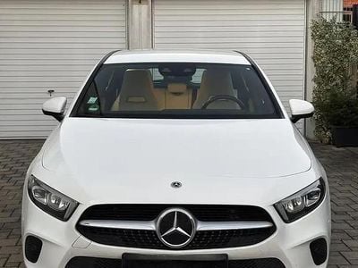 Mercedes A200