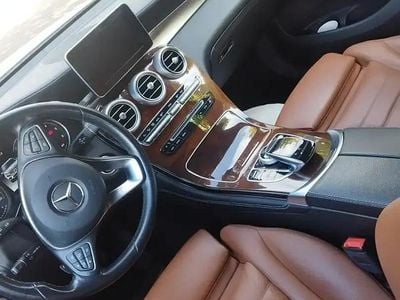 Mercedes GLC220