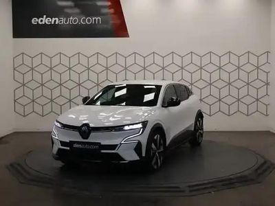 Blanc Occasion 2022 Renault Megane E-Tech Techno Berline | 22 450 € (Prix juste)