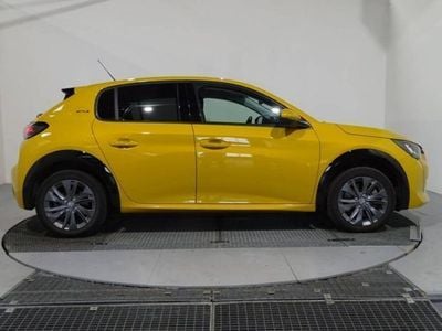 Peugeot e-208