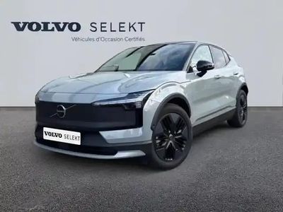 Gris brume métal/toit noir Occasion 2025 Volvo EX30 CC Performance SUV | 50 499 €