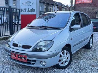 Vert Occasion 2003 Renault Mégane II Berline | 2 999 €