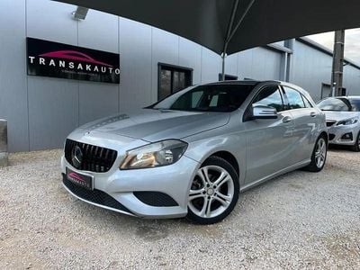 Gris Occasion 2014 Mercedes A180 Berline | 8 990 € (Bon prix)