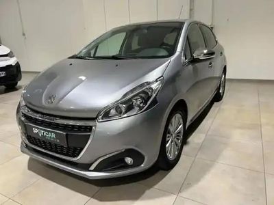 Gris aluminium Occasion 2019 Peugeot 208 Allure Citadine | 12 188 € (Bon prix)