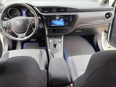 Occasion 2018 Toyota Auris Hybrid Executive Berline | 12 500 € (Bon prix)