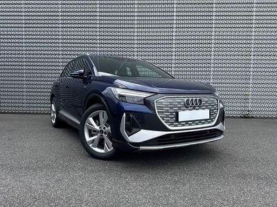 Bleu navarre métallisé Nouvelle 2025 Audi Q4 e-tron S-Line SUV | 56 490 €