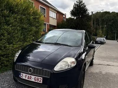 Occasion 2009 Fiat Grande Punto Emotion Citadine | 2 000 €