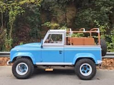 Bleu Occasion 1998 Land Rover Defender Citadine | 58 000 €