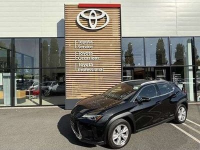 Lexus UX 250h