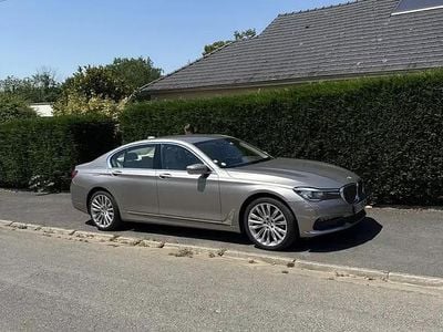 BMW 730