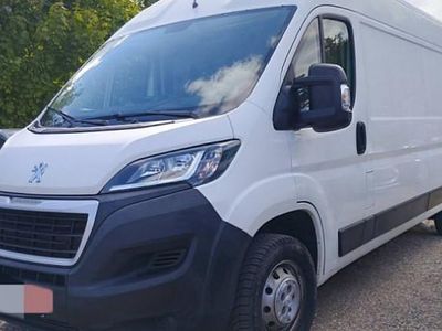 Occasion 2018 Peugeot Boxer Van | 11 990 € (Prix assez cher)