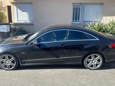 Mercedes E220