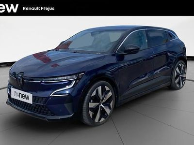 Bleu Occasion 2023 Renault Mégane Techno Berline | 27 490 € (Prix juste)