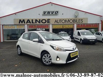 Blanc Occasion 2014 Toyota Yaris Hybrid Berline | 11 990 € (Prix juste)