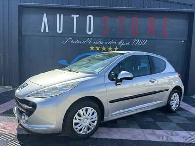 Gris Occasion 2009 Peugeot 207 Active Berline | 5 490 € (Prix juste)