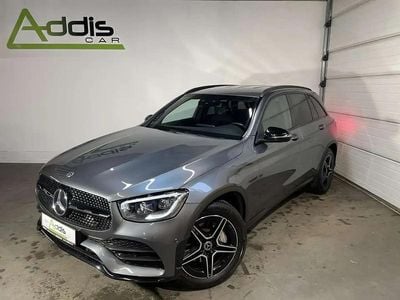 Gris Occasion 2020 Mercedes GLC200 AMG line SUV | 39 490 € (Bon prix)