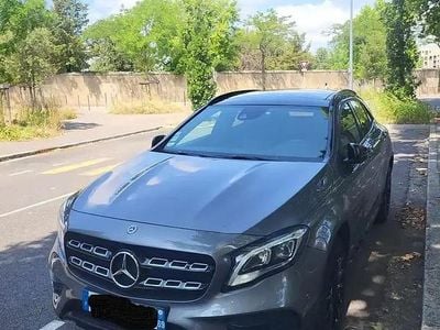 Occasion Mercedes GLA200 Business 136 ch (100 kW) 2019 Gris SUV