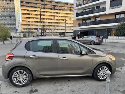 Occasion 2012 Peugeot 208 Active Citadine | 3 300 €