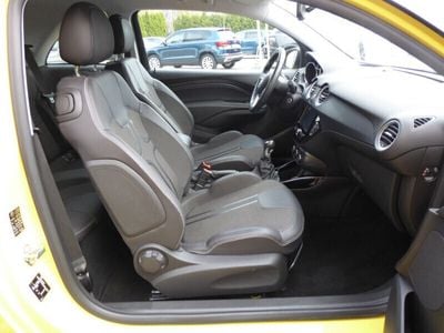 Opel Adam