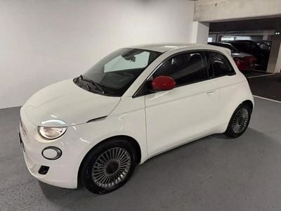 Blanc Occasion 2023 Fiat 500e Red Berline | 14 990 € (Prix assez cher)