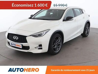 Infiniti Q30