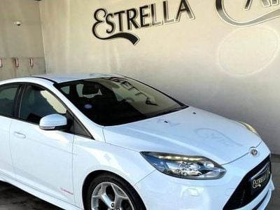 Occasion 2013 Ford Focus ST Berline | 17 490 € (Prix assez cher)
