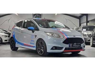 Gris Occasion 2016 Ford Fiesta ST200 Citadine | 16 990 €