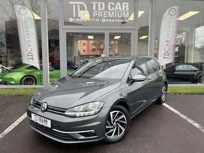 Gris Occasion 2018 VW Golf VII Berline | 18 990 € (Prix juste)