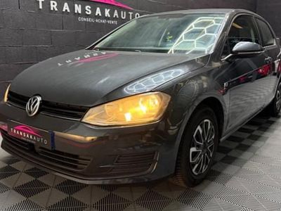 Occasion 2014 VW Golf Trendline Berline | 7 990 € (Prix juste)