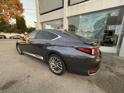 Lexus ES300H