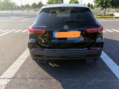 Mercedes GLA200