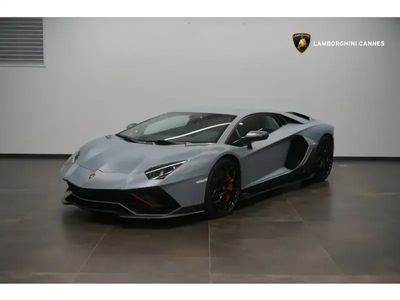 Lamborghini Aventador