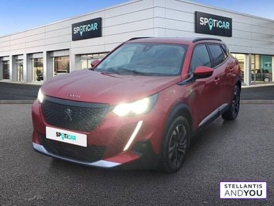 Rouge Occasion 2021 Peugeot 2008 Allure SUV | 13 490 € (Prix juste)