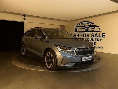 Gris Occasion 2022 Skoda Enyaq iV SUV | 13 600 €