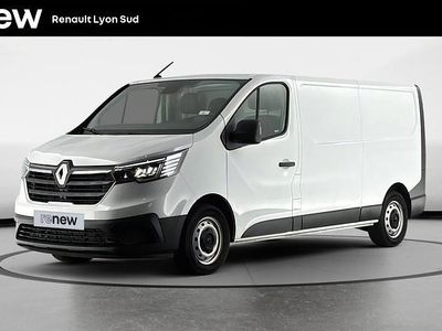 Blanc Occasion 2023 Renault Trafic Monospace | 25 290 € (Prix juste)