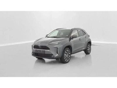 Gris Nouvelle 2025 Toyota Yaris Cross Design SUV | 29 000 €