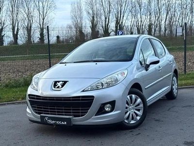 Gris Occasion 2011 Peugeot 207 Active Citadine | 5 990 € (Prix assez cher)