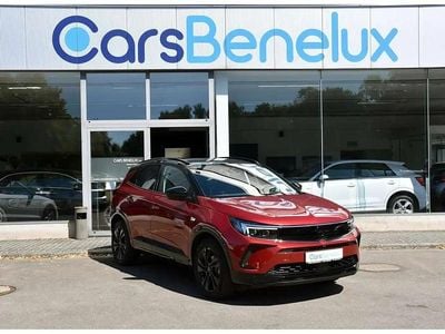 Rouge Occasion 2024 Opel Grandland X SUV | 25 980 € (Prix juste)