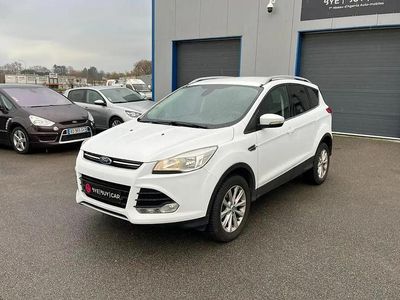 Blanc Occasion 2015 Ford Kuga Titanium SUV | 9 490 € (Prix assez cher)