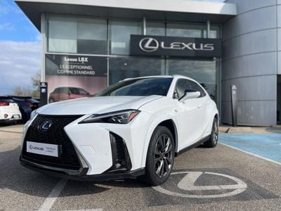 Lexus UX 250h