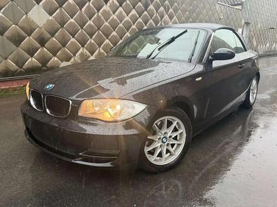 Rouge Occasion 2009 BMW 120 Citadine | 4 990 €