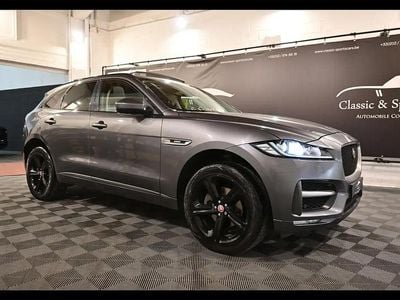 Gris Occasion 2016 Jaguar F-Pace R-Sport SUV | 15 950 € (Prix assez cher)