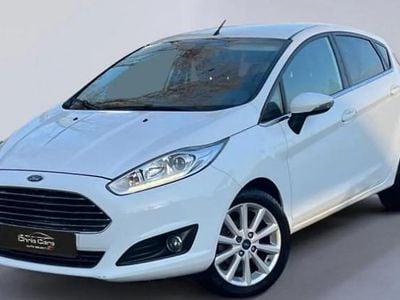 Blanc Occasion 2017 Ford Fiesta Business Edition Citadine | 7 990 € (Super prix)