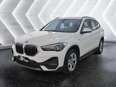 Gris Occasion 2022 BMW 220 SUV | 24 990 € (Bon prix)