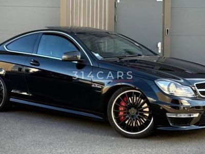 Mercedes C63 AMG
